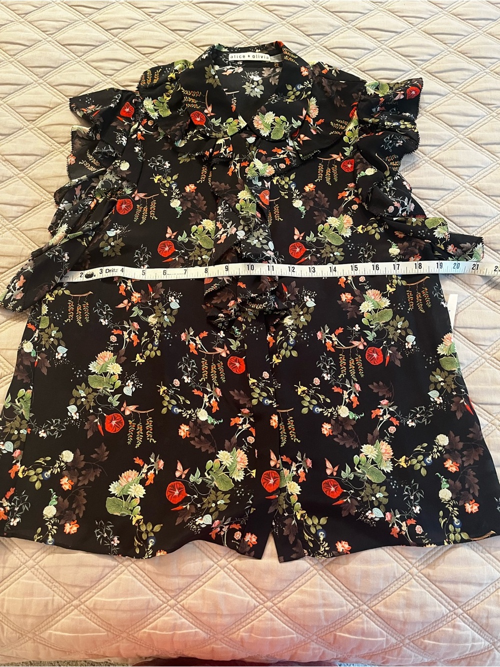 Alice + Olivia Twisting Vines Floral Ruffle Front Flutter Sleeve Sz M MSRP $295 - Picture 7 of 12